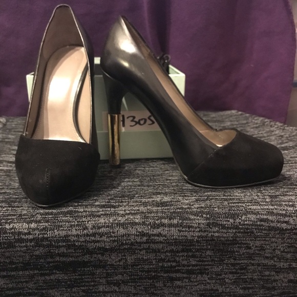 Black Maiyet Pumps - Picture 5 of 8